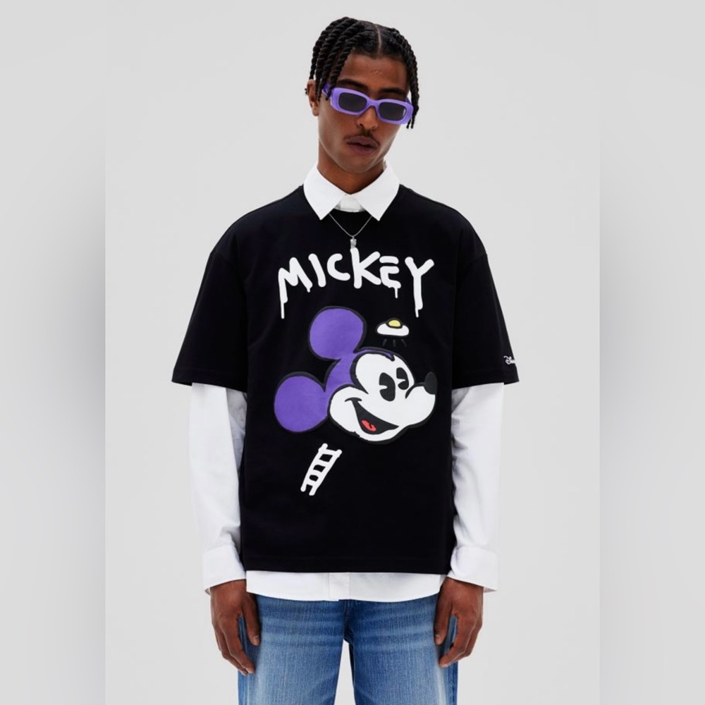 H&M Disney's 100th Anniversary Mickey T Shirt (XS)